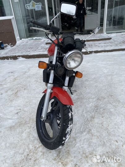 Honda NTV650