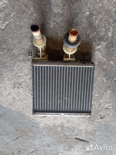 Радиатор отопителя Nissan sunny b14
