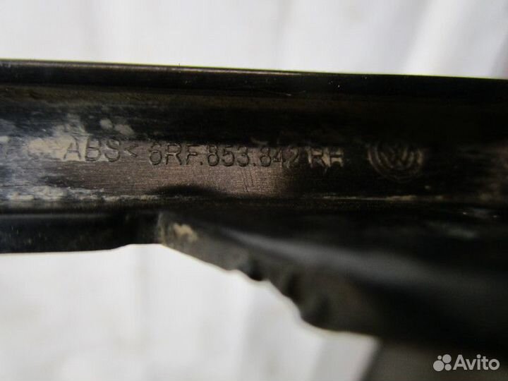 Молдинг заднего бампера правый VW Polo (Sed RUS) 2