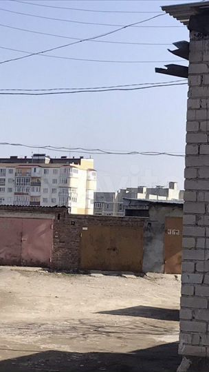 Гараж, > 30 м²