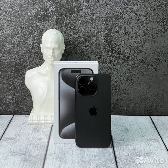 iPhone 15 Pro, 128 ГБ