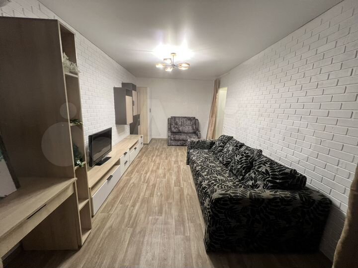 1-к. квартира, 40 м², 2/5 эт.