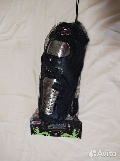 Защита коленей и локтей новый