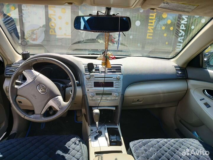 Toyota Camry 2.5 AT, 2010, 180 000 км