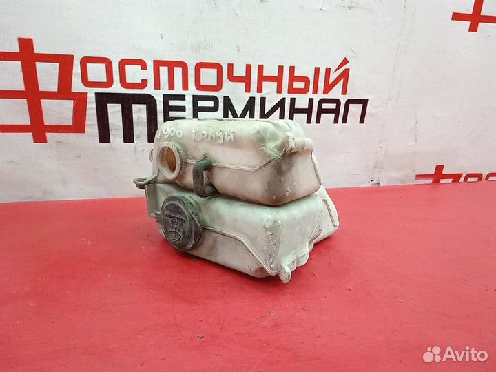 Бачок омывателя toyota crown 2LTE