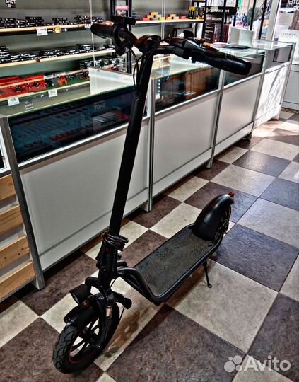 Электросамокат iconbit