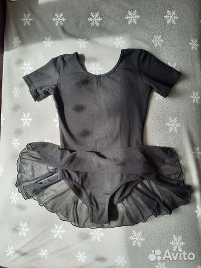 Гимнастический купальник с юбкой