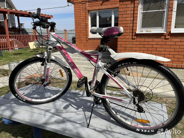 Велосипед женский горный Stels miss 8100