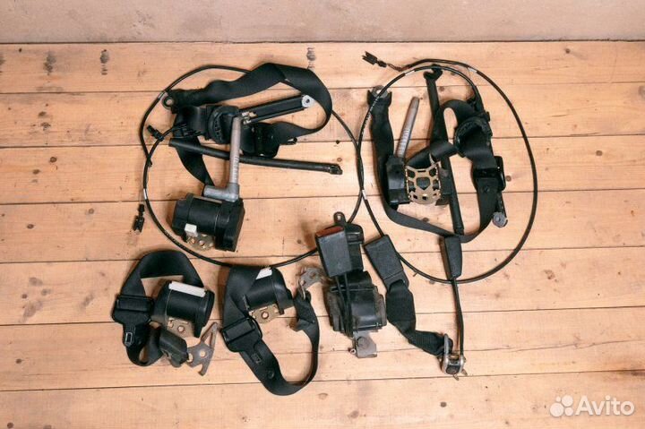 Ремень безопасности Mercedes S500 W140 M119 1991