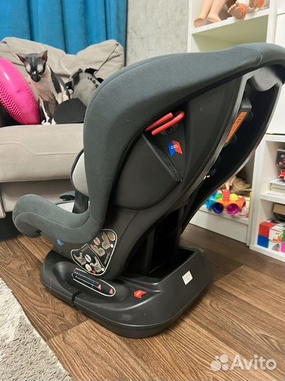 Автомобильное детское кресло от 0 до 18 кг