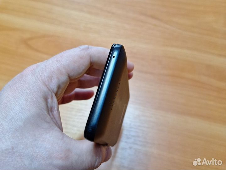 Lenovo A2010, 8 ГБ