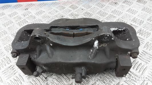 Суппорт тормозной передний левый land rover range