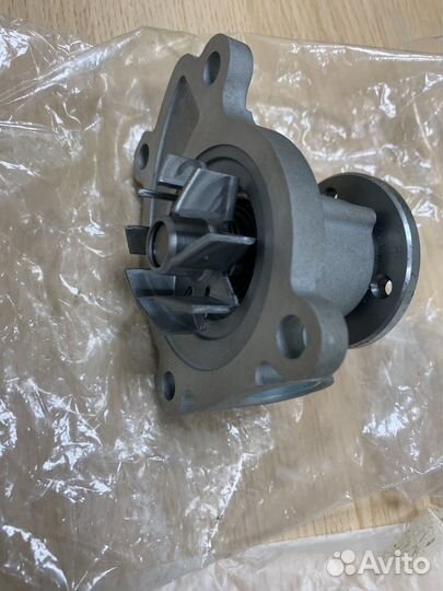 Насос водяной Nissan Tiida C11 1.6