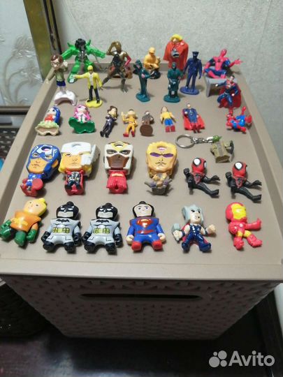 Фигурки киндер сюрприз.минилента-много