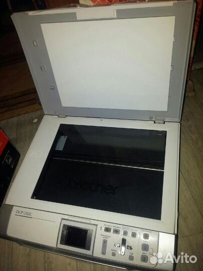 Мфу Brother DCP-350C принтер сканер копир