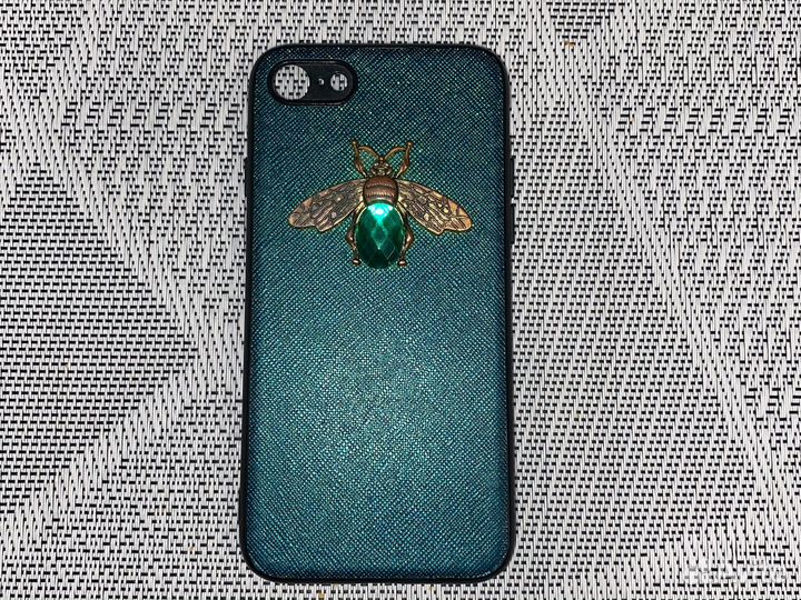 Чехол на iPhone 8