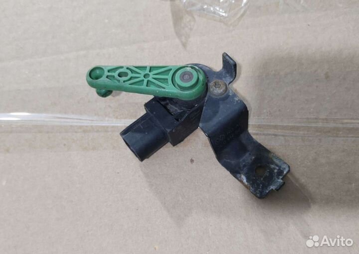 Датчик положения кузова volkswagen audi