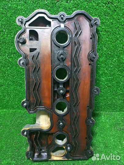 Крышка клапанов левая Audi A8 D3 BVJ 2008