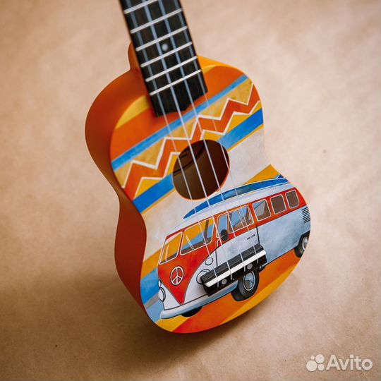 Укулеле Veston KUS25 Bus, сопрано, оранжевая