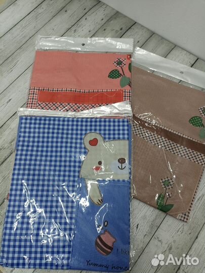 Кухонный фартук прихватки полотенца