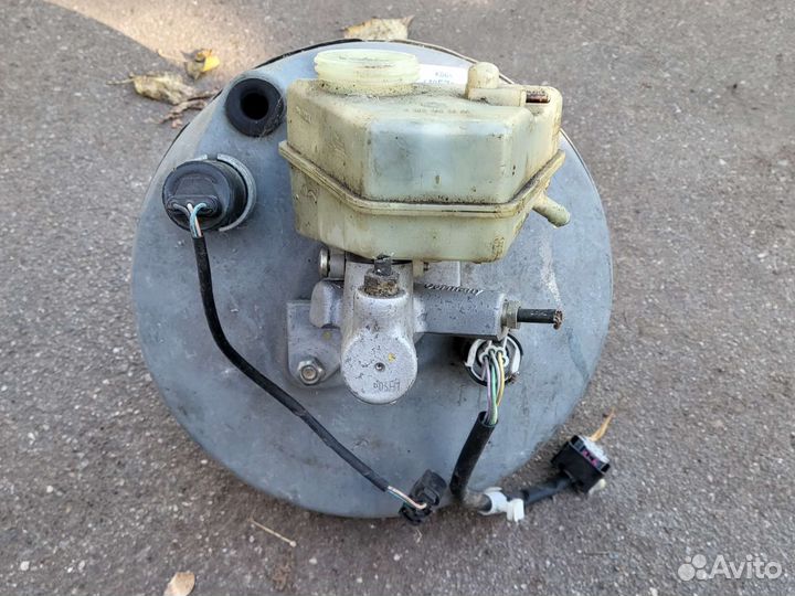 Вакуумный усилитель тормозов на мерседес С 202