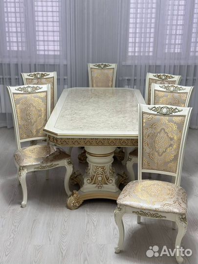 Стол И стулья