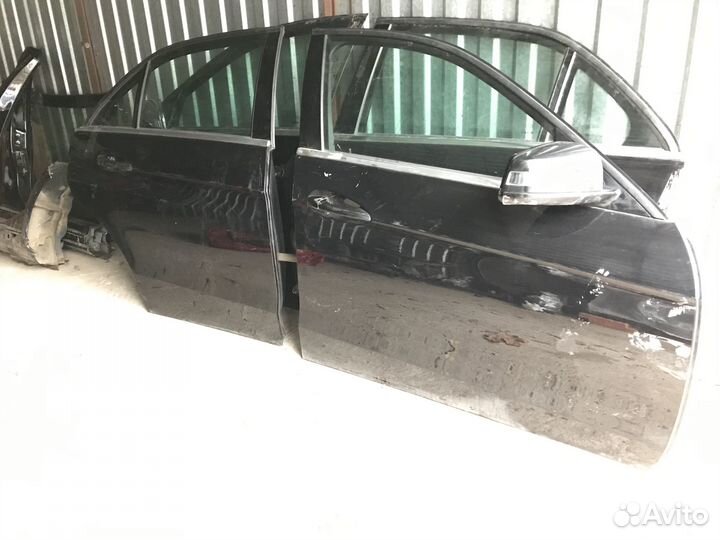 Mercedes-Benz E200 W212 рестайлинг разбор