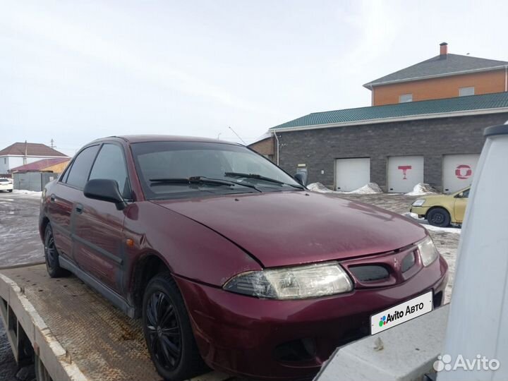 Mitsubishi Carisma 1.8 AT, 1998, битый, 111 111 км