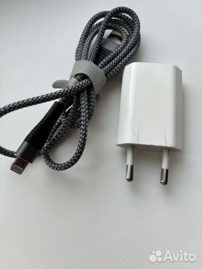 Зарядный блок и шнур для iPhone