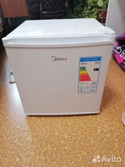 Холодильник midea