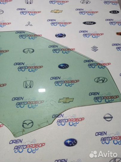 Стекло двери переднее правое Skoda Fabia 2 1.2 CGP