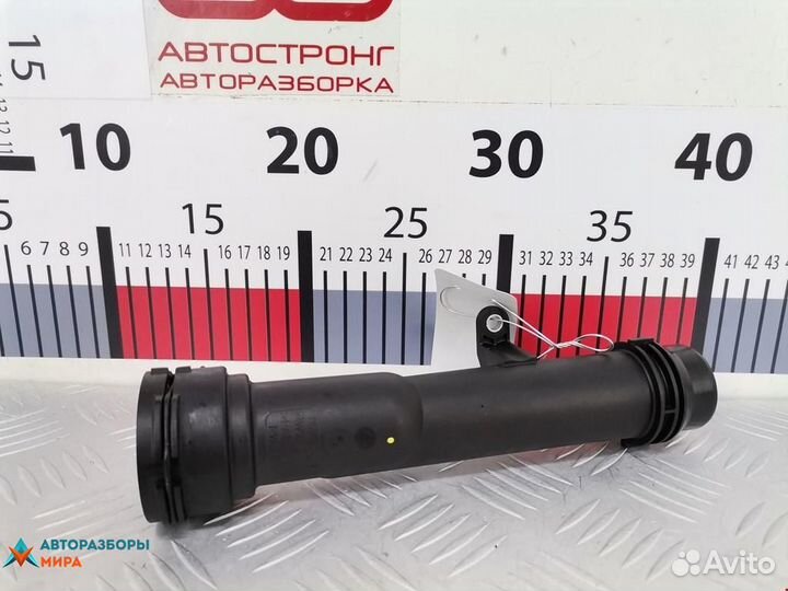 Патрубок радиатора BMW 5 G30/G31 2018 11538596429