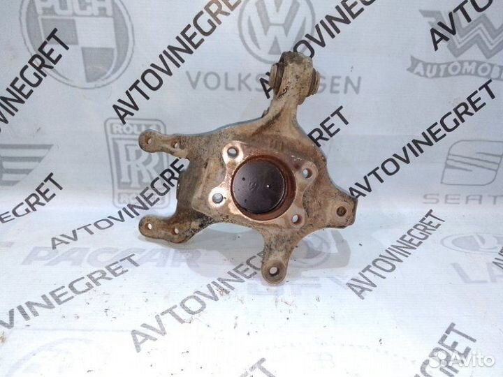 Кулак поворотный задний правый Kia Sportage 3