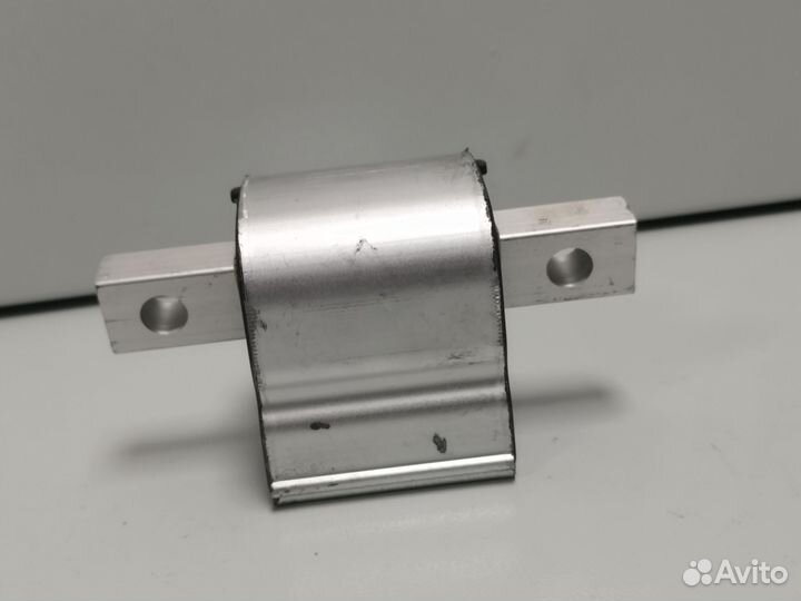 Опора АКПП mercedes benz A2222400717