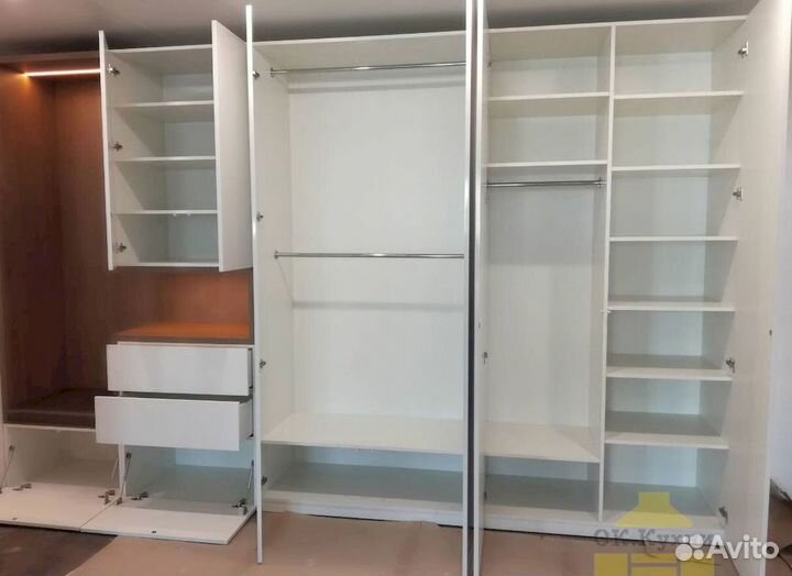 Шкаф новый