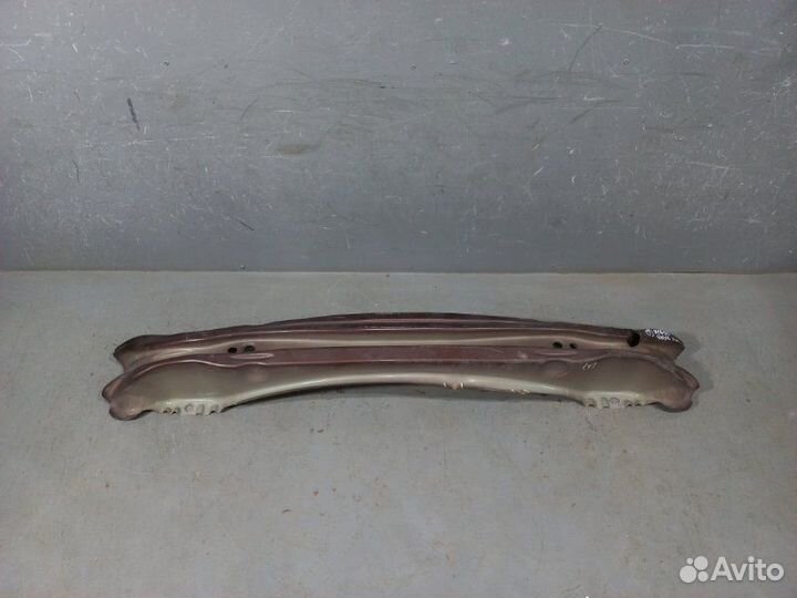 Усилитель заднего бампера Volvo V40 2