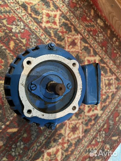 Электродвигатель советский 220 / 3000 об