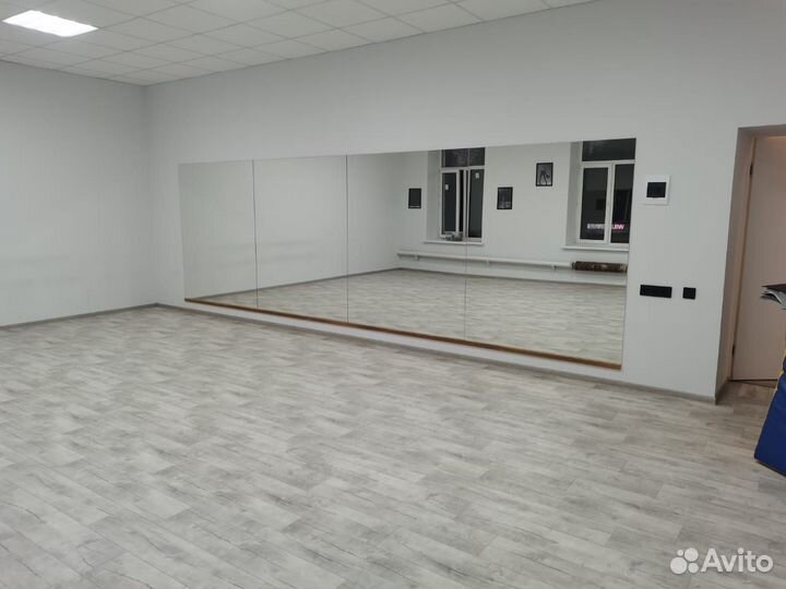 Зеркала для спортзалов