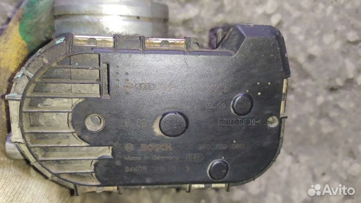 Дроссельная заслонка Фольксваген Пассат б5