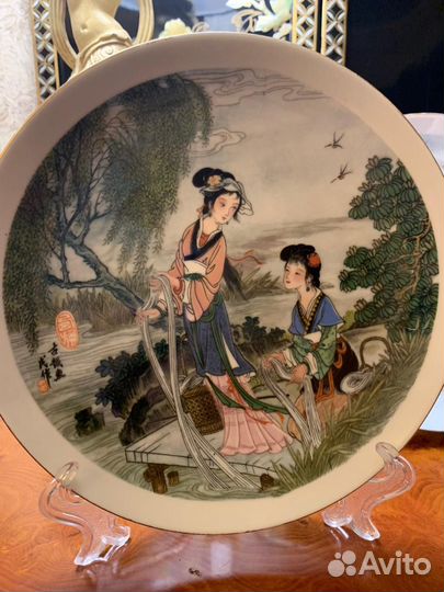 Китайские коллекционные фарфоровые тарелки