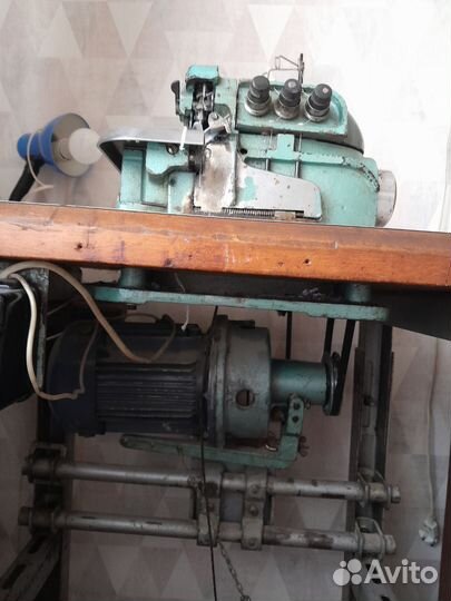 Двигатель на швейную машинку