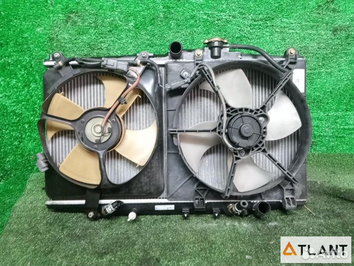 Радиатор основной honda accord