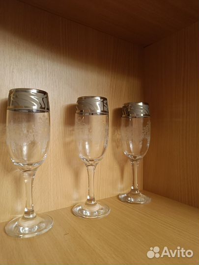 Бокалы для шампанского