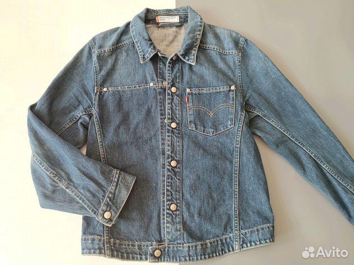 Джинсовая куртка мужская levis