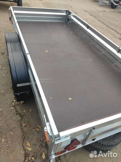 Прицеп Спутник 3015/33, 2 оси без тента и каркаса