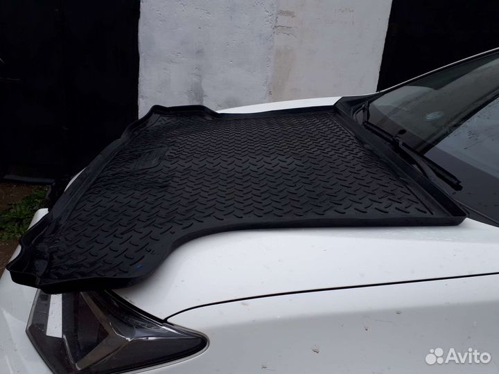 Коврики в бажник