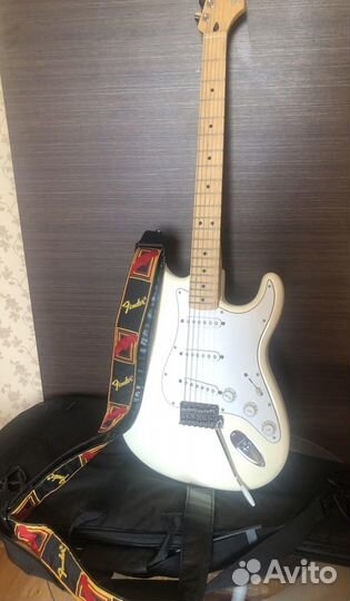 Гитара Fender stratocaster