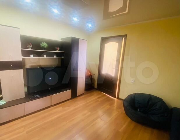 2-к. квартира, 42 м², 4/5 эт.