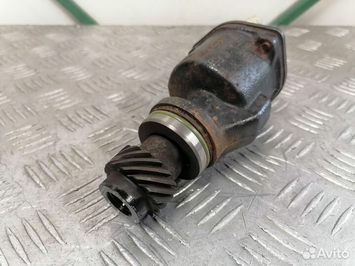 Насос вакуумный Volkswagen Sharan 1.9 TDI