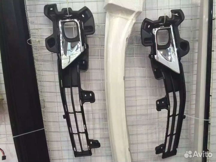 Land Cruiser 200 2016+ LED Туманки комплект E2ZD7